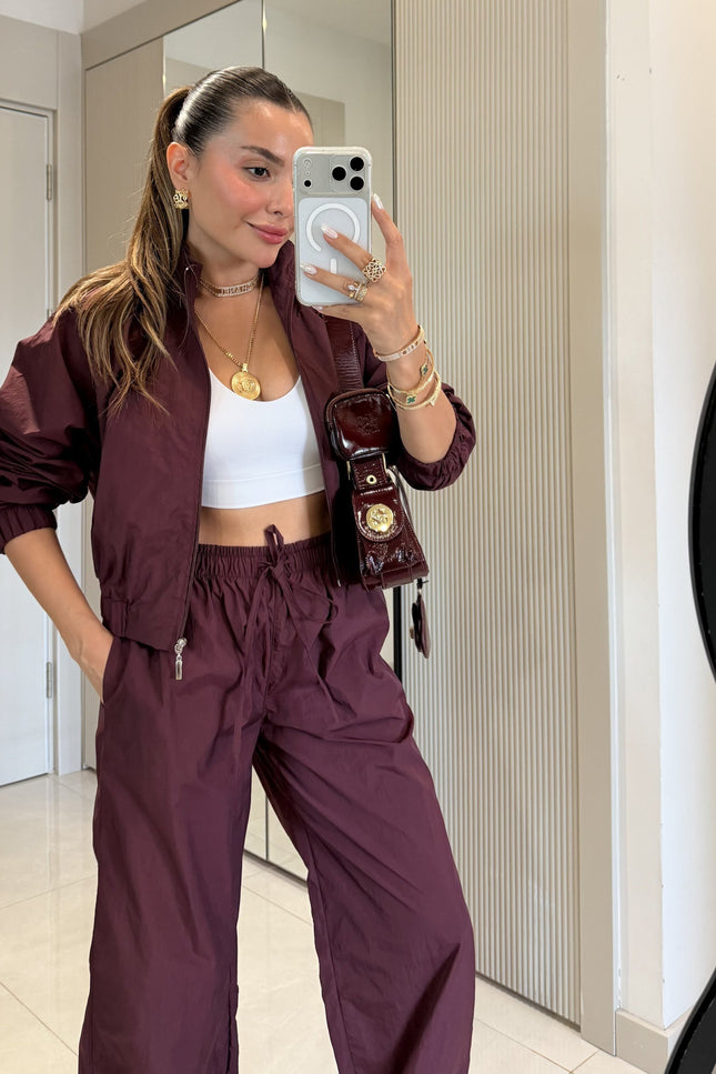 Vensa Plum Zippered Parachute Set