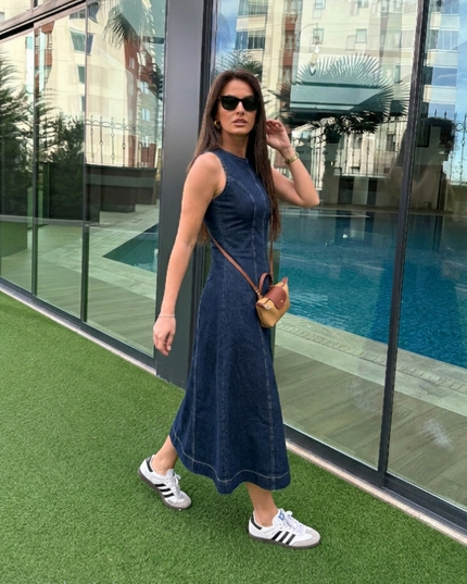 Lorena Lycra Denim Dress - Navy