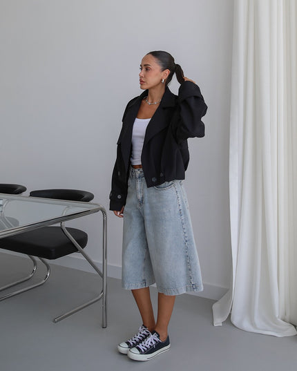 Button Pleated Short Trench Coat - Black