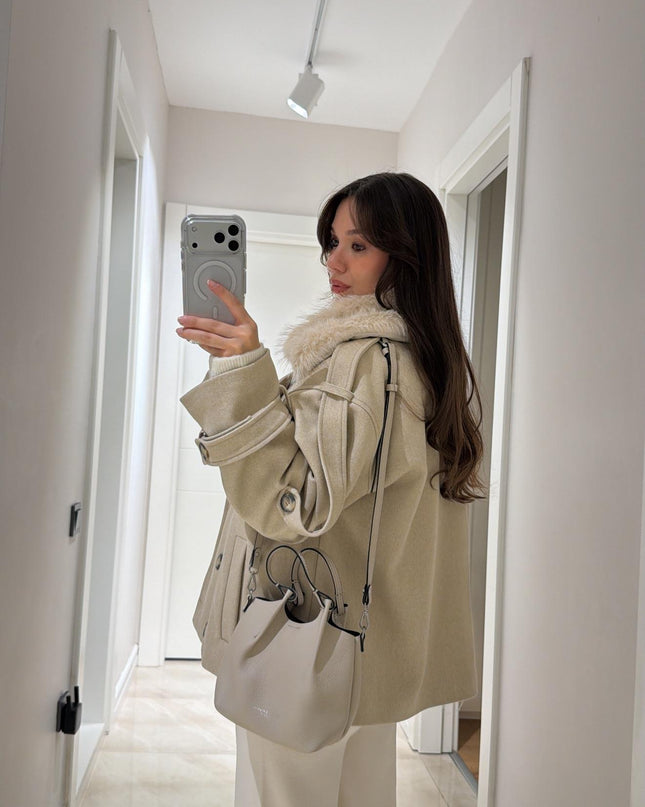 Elegant Faux Fur Collar Buttoned Wool Blend Winter Coat Jacket for Women