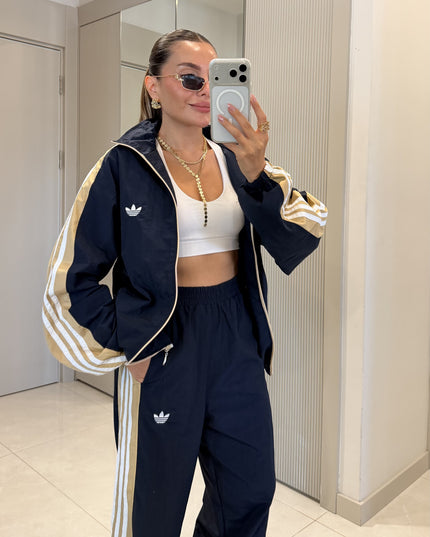 Texliner Navy Stripe-Detail Parachute Set