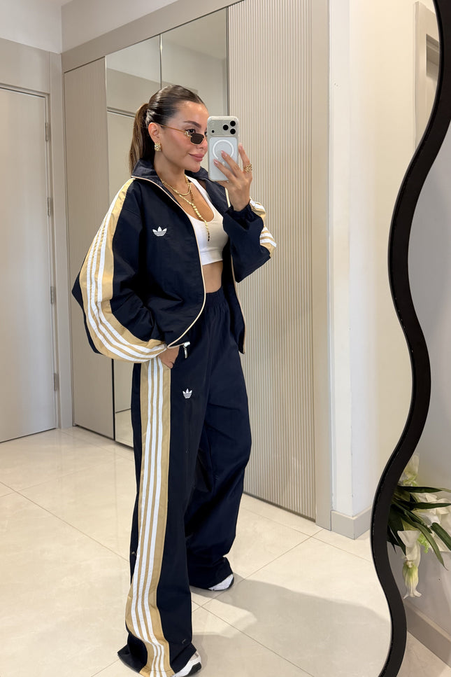 Texliner Navy Stripe-Detail Parachute Set