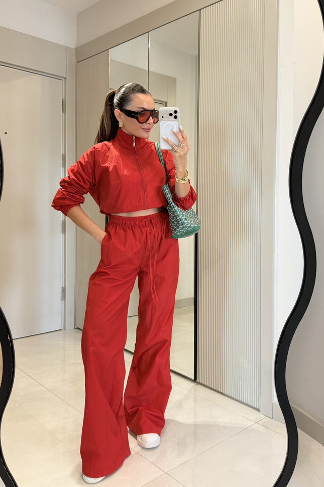 Vensa Red Zippered Parachute Set
