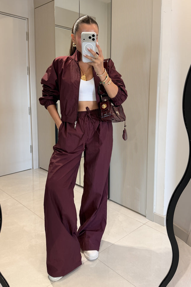 Vensa Plum Zippered Parachute Set