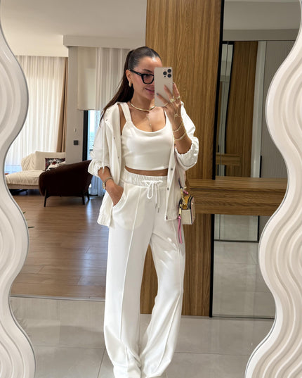 Walkman White Three-Piece Set