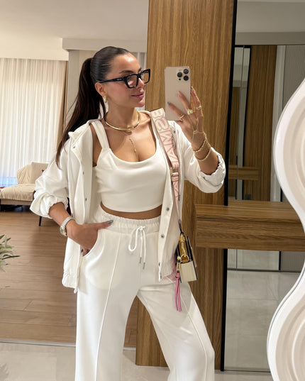 Walkman White Three-Piece Set