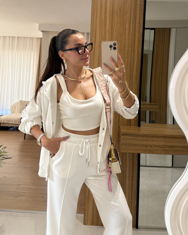 Walkman White Three-Piece Set