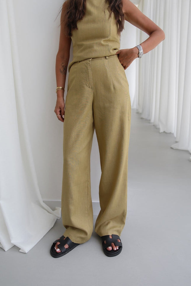 Ceres Raw Linen Set - Oil Green